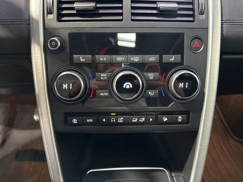 Used 2019 Land Rover Discovery Sport HSE AWD/4WD image 21