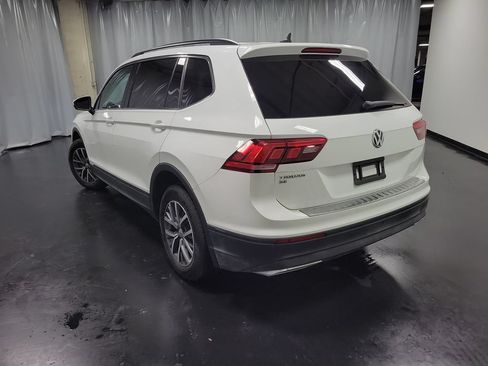 Used 2019 Volkswagen Tiguan SE w/ Panoramic Sunroof Package FWD image 7