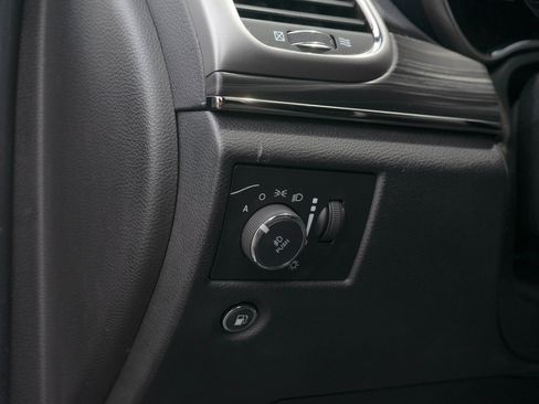 Used 2020 Jeep Grand Cherokee Limited X AWD/4WD image 22
