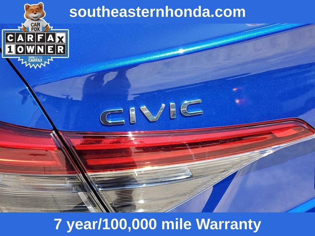 Used 2024 Honda Civic Sport image 9