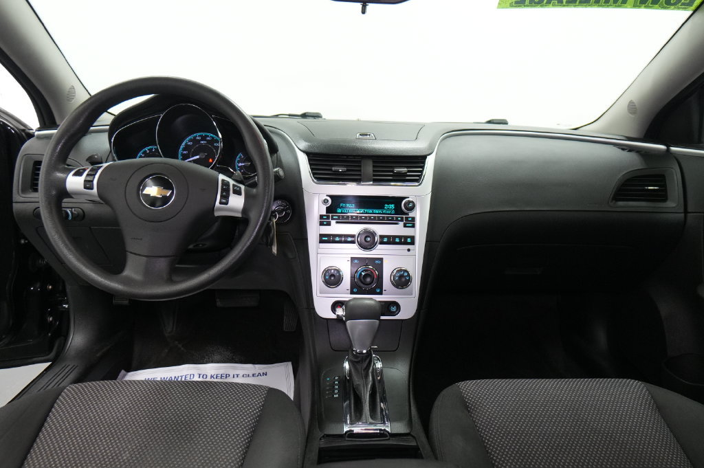 Used 2010 Chevrolet Malibu LT w/ Power Convenience Package FWD image 26