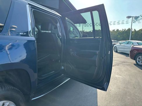 Used 2017 GMC Yukon XL SLT image 18