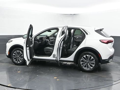 Used 2024 Buick Envision Preferred image 56