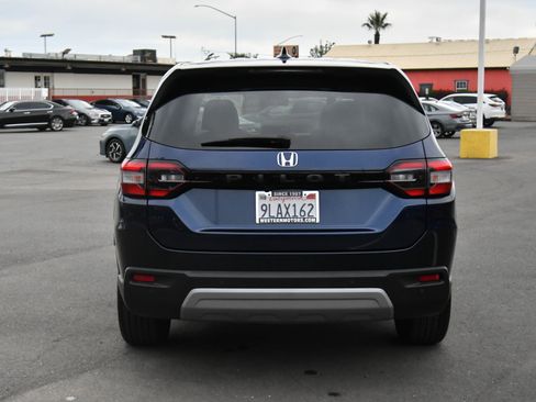 Used 2024 Honda Pilot EX-L image 7