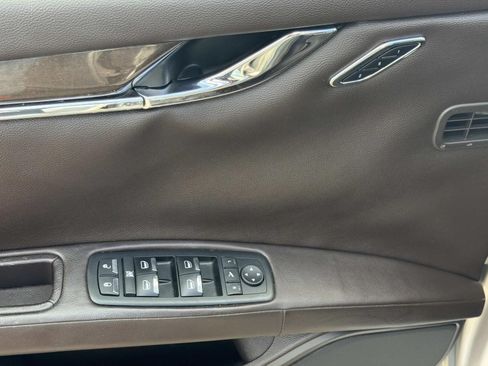 Used 2018 Maserati Quattroporte S RWD image 20
