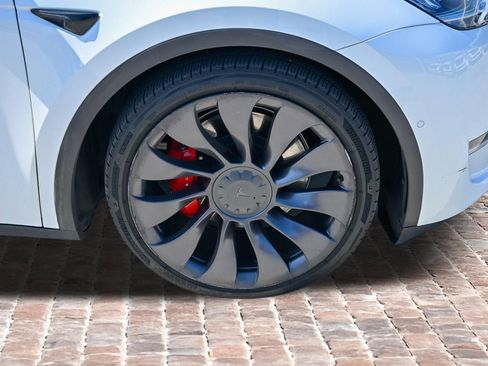 Used 2021 Tesla Model Y Performance AWD/4WD image 33
