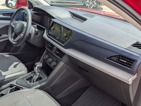 Used 2022 Volkswagen Taos SE w/ Panoramic Sunroof Package image 26