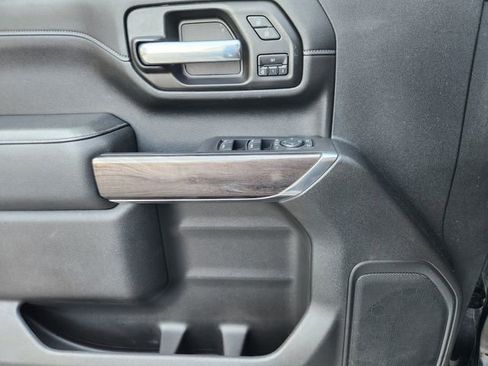 Used 2021 Chevrolet Silverado 2500 LTZ image 20