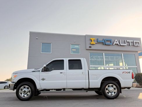 Used 2012 Ford F250 Lariat w/ Lariat Ultimate Pkg AWD/4WD image 14