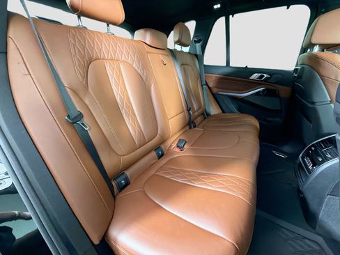 Used 2021 BMW X5 xDrive45e w/ M Sport Package image 29