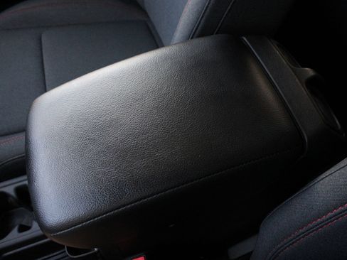 Used 2024 Jeep Wrangler Unlimited Rubicon w/ Capability Package AWD/4WD image 54