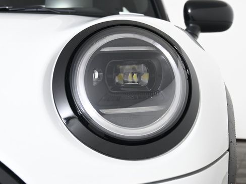 New 2026 MINI Cooper 4-Door Hardtop image 11