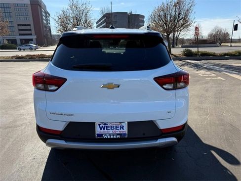 Used 2024 Chevrolet TrailBlazer LT w/ Driver Confidence Package image 7