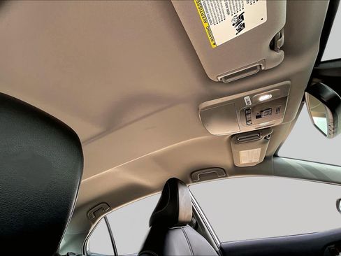 Used 2024 Toyota Camry XSE FWD image 14
