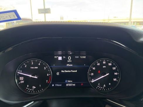 Used 2021 Buick Envision Essence w/ Technology Package I FWD image 7