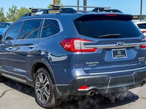 Used 2024 Subaru Ascent Touring AWD/4WD image 8