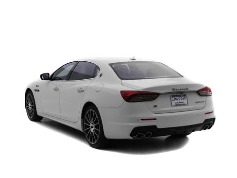 Used 2024 Maserati Quattroporte Modena Ultima Q4 image 5