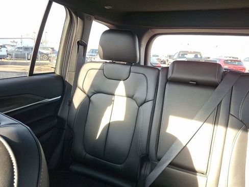New 2025 Jeep Grand Cherokee Limited AWD/4WD image 13