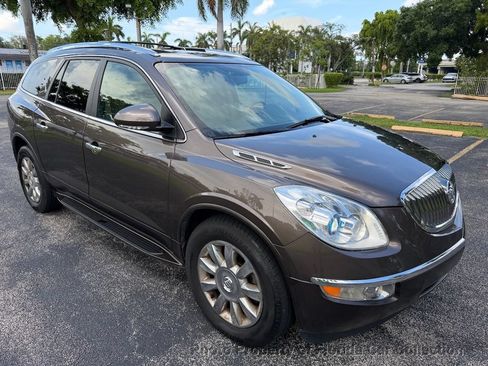 Used 2012 Buick Enclave Leather FWD image 2