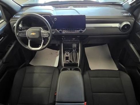 Used 2023 Chevrolet Colorado LT w/ LT Convenience Package II image 26