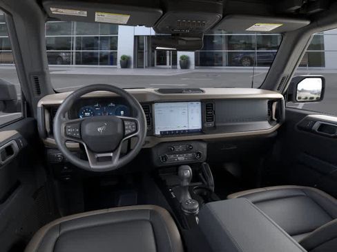 New 2026 Ford Bronco Big Bend w/ Black Diamond Package image 9