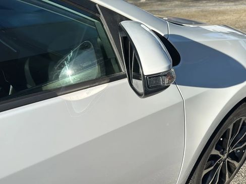 Used 2019 Toyota Corolla SE image 42