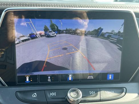 Used 2020 Chevrolet Blazer Premier w/ Driver Confidence II Package FWD image 29