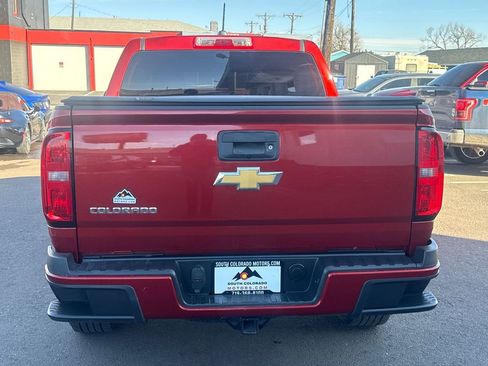 Used 2015 Chevrolet Colorado Z71 image 6