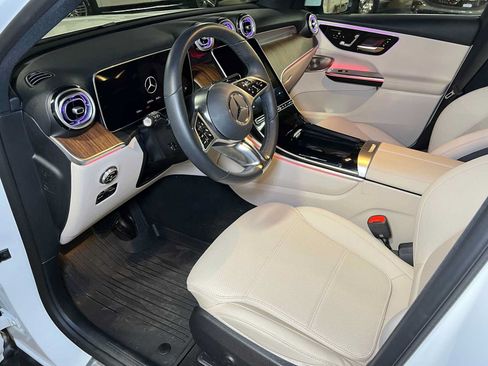 Certified 2026 Mercedes-Benz GLC 300 4MATIC image 26
