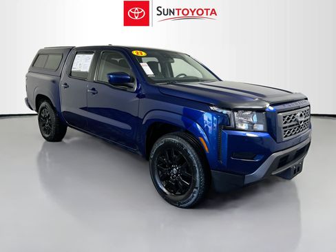 Used 2023 Nissan Frontier SV RWD image 1