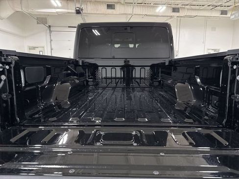 New 2026 Jeep Gladiator Rubicon AWD/4WD image 23