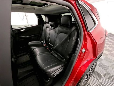 Used 2025 Ford Escape SE w/ PHEV Premium Package FWD image 25
