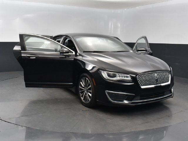 Used 2018 Lincoln MKZ Select w/ Select Plus Package AWD/4WD image 10