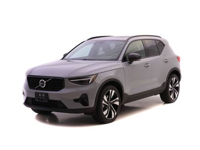 Certified 2024 Volvo XC40 B5 Plus w/ Protection Package Premier