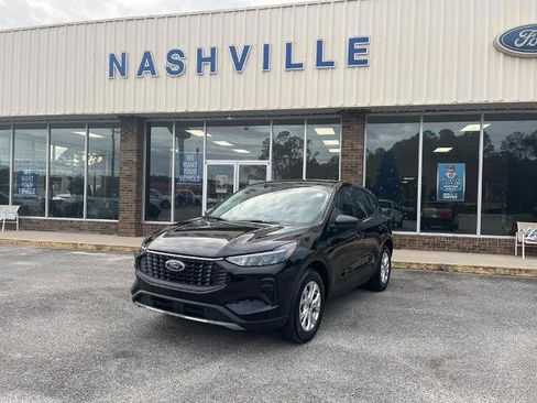 Certified 2025 Ford Escape Active w/ Tech Pack #1 image 1