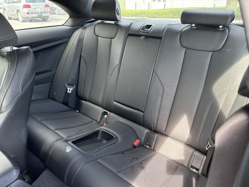 Used 2024 BMW 230i Coupe w/ Convenience Package RWD image 18