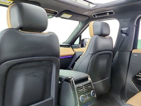 Used 2024 Land Rover Range Rover Sport Autobiography AWD/4WD image 29