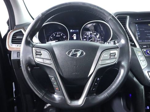 Used 2018 Hyundai Santa Fe SE w/ Cargo Package image 12