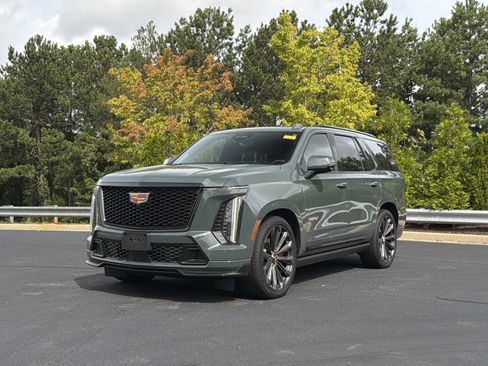 Used 2026 Cadillac Escalade V AWD/4WD image 13