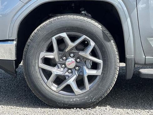 New 2026 GMC Sierra 1500 SLT w/ SLT Premium Plus Package AWD/4WD image 31