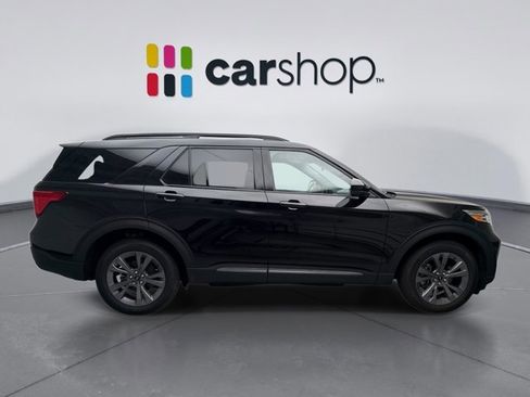 Used 2023 Ford Explorer XLT w/ Equipment Group 202A AWD/4WD image 6