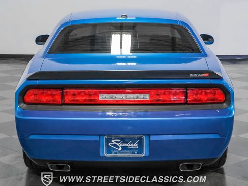Used 2009 Dodge Challenger SRT8 w/ SRT Option Group II image 37