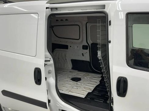 Used 2020 RAM ProMaster City Tradesman FWD image 25