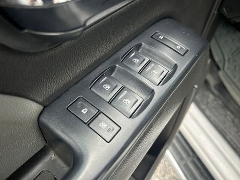 Used 2017 GMC Sierra 1500 2WD Double Cab image 11