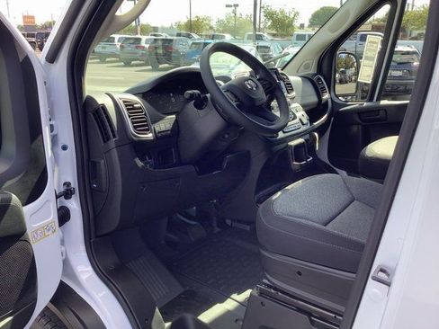 New 2026 RAM ProMaster 2500 w/ Quick Order Package 22G SLT image 7