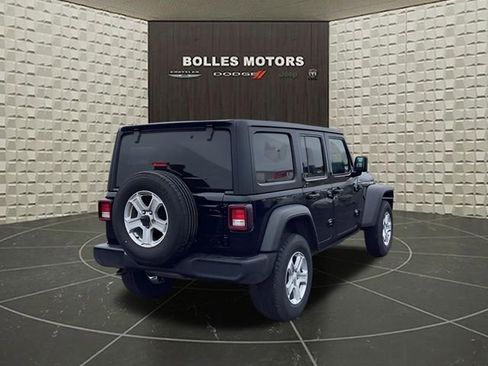 Certified 2022 Jeep Wrangler Unlimited Sport AWD/4WD image 5