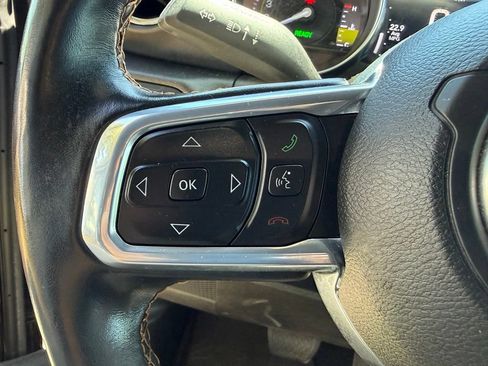 Used 2021 Jeep Wrangler Unlimited Sahara AWD/4WD image 23