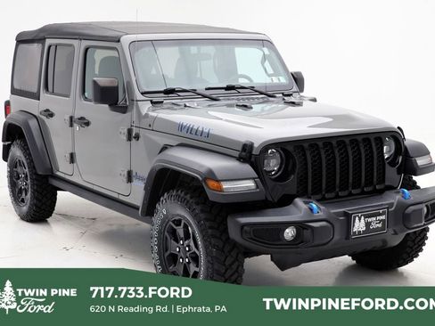 Used 2023 Jeep Wrangler Unlimited AWD/4WD image 1