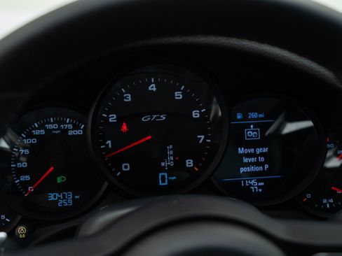 Certified 2019 Porsche 911 Carrera GTS image 23