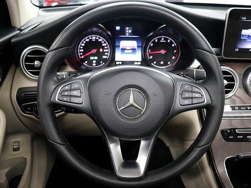 Used 2019 Mercedes-Benz GLC 300 image 31